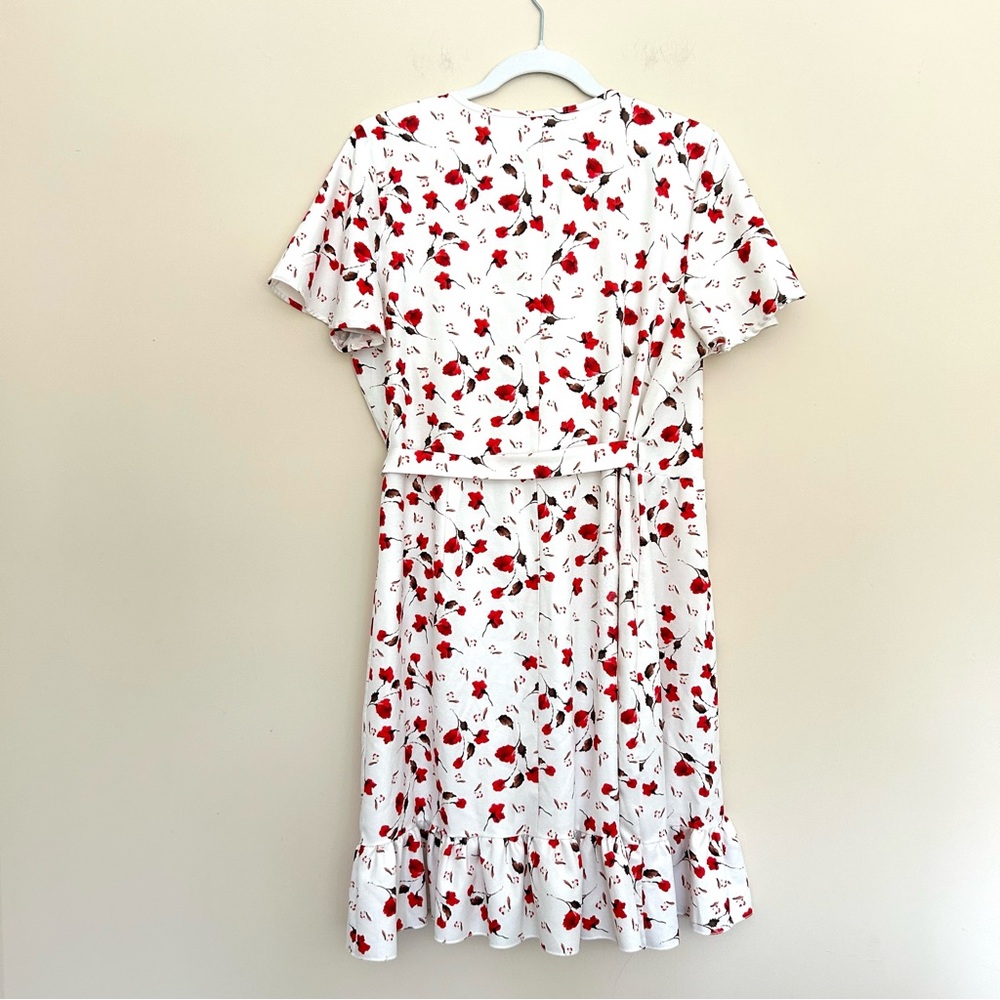 Naggoo White Mini Wrap Dress with Red Floral Print and Tie Waist - Picture 6 of 9